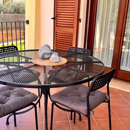 Casa Grecale Semesterbostad Girasole