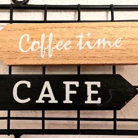 Casa Grecale בית נופש ג'יראסולה